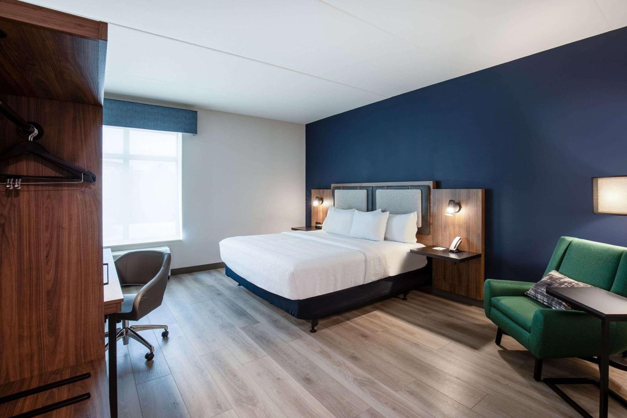 La Quinta Inn & Suites By Wyndham Chattanooga Downtown/South Buitenkant foto