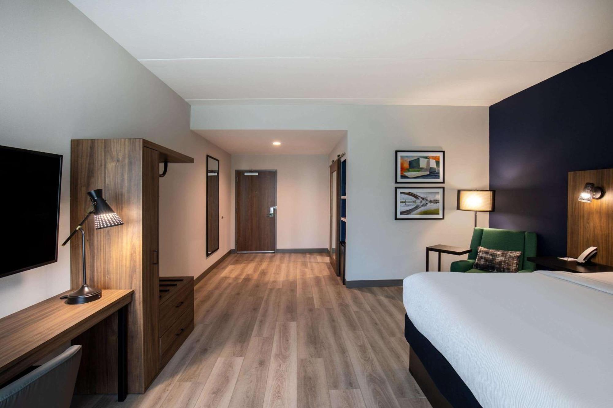 La Quinta Inn & Suites By Wyndham Chattanooga Downtown/South Buitenkant foto